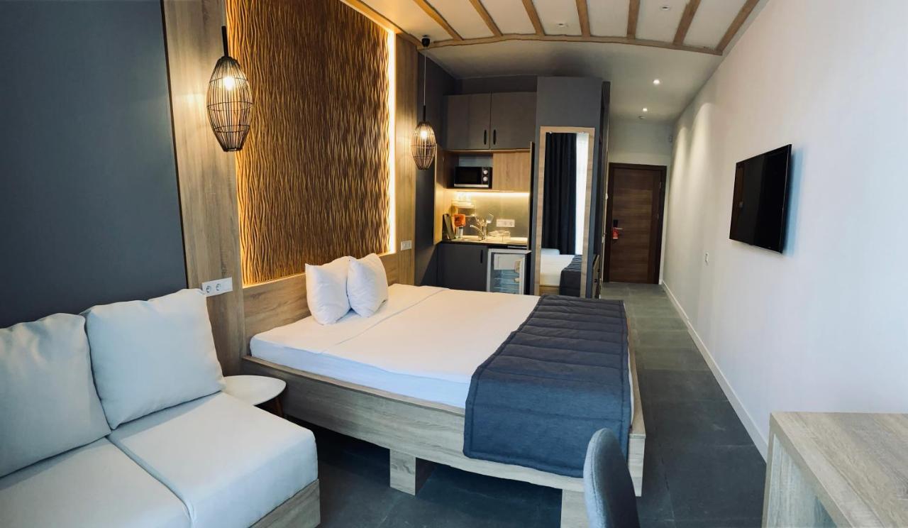 Mykonos Hotel Apart - Maestro 오데사 외부 사진